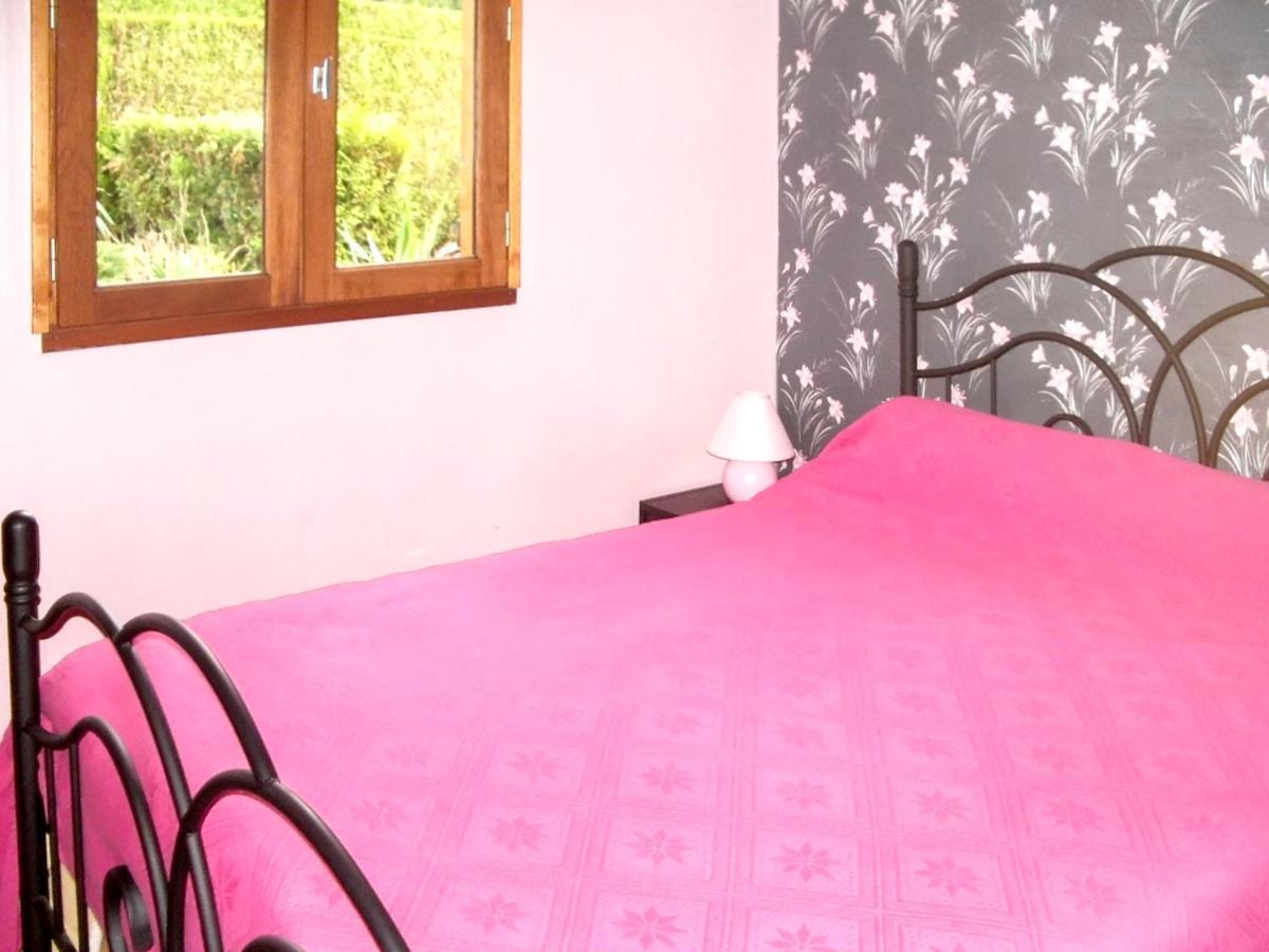 Chalet Charmant A Saint-Gerons Avec Piscine Partagee Kültér fotó